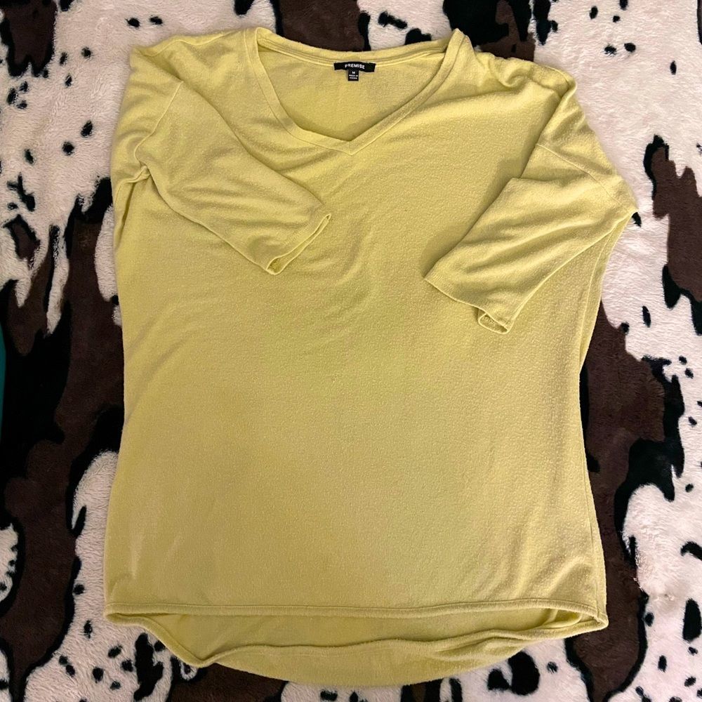 Yellow short sleeve Sweater